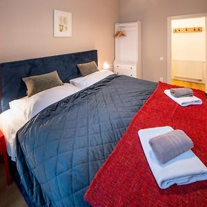 Apart Hotel Zborovska